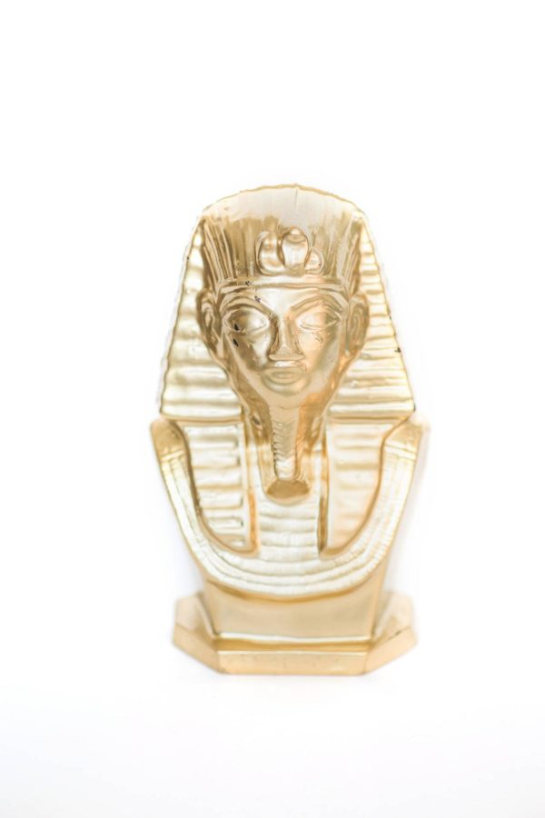 king-tutenkhamen-statue