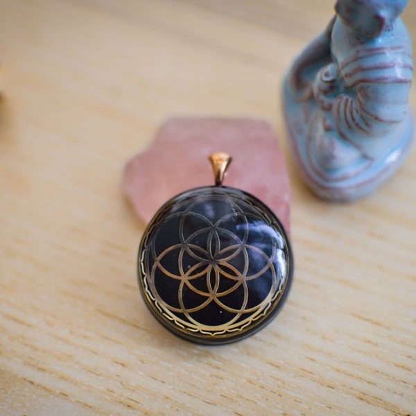 orgonite-pendant-seed-of-life-2