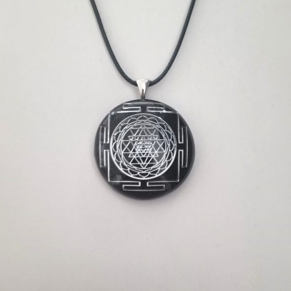 orgonite-pendant-sri-yantra4
