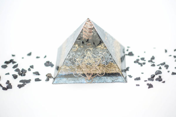 orgonite-pyramid-large-black-metatrons-cube-0 (1)