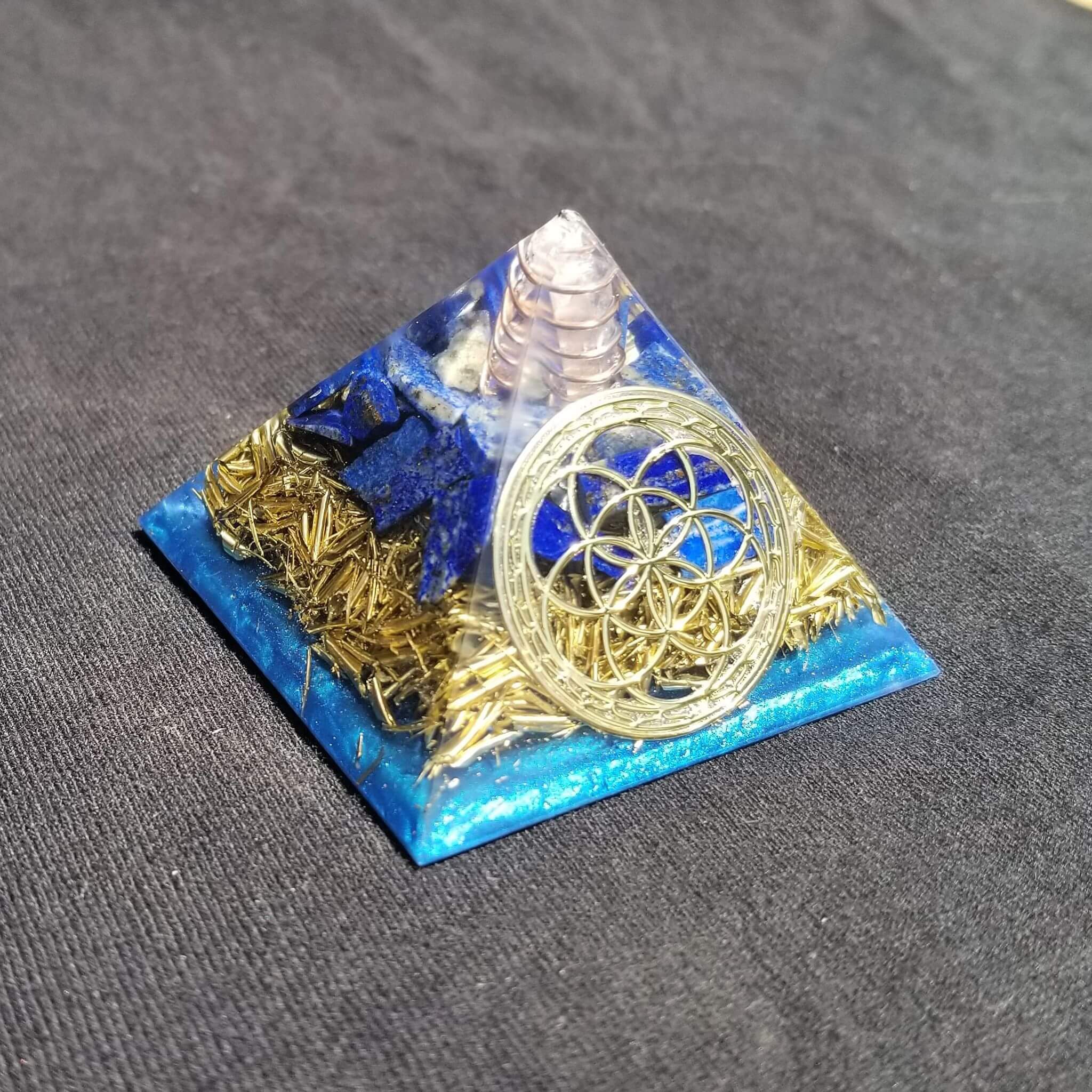 orgonite-pyramid-small-blue-seed-of-life-0 (1)