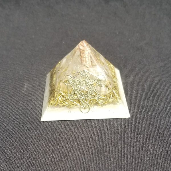 orgonite-pyramid-small-white-metatrons-cube-0